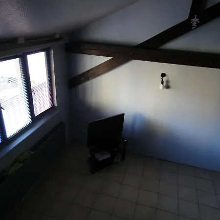 Appartement Centre Studio+mezzanine Au Calme